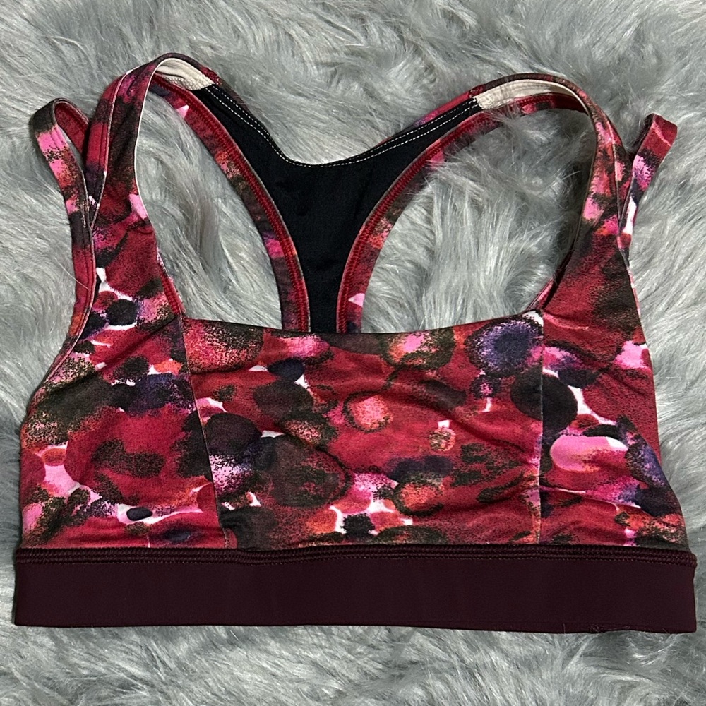 Lululemon Splendour Bra Size 4 - Picture 5 of 6